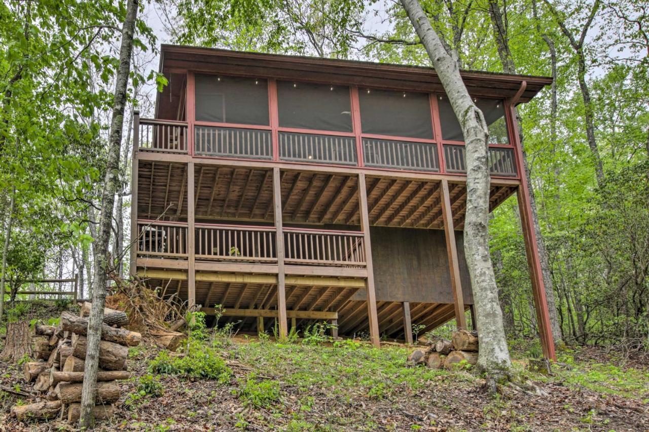 Peaceful Blue Ridge Cabin With Decks And Fire Pit المظهر الخارجي الصورة