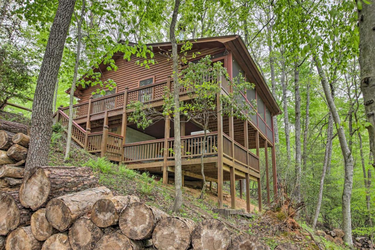Peaceful Blue Ridge Cabin With Decks And Fire Pit المظهر الخارجي الصورة